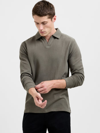 Long Sleeve Ottoman Trophy Neck Shirt