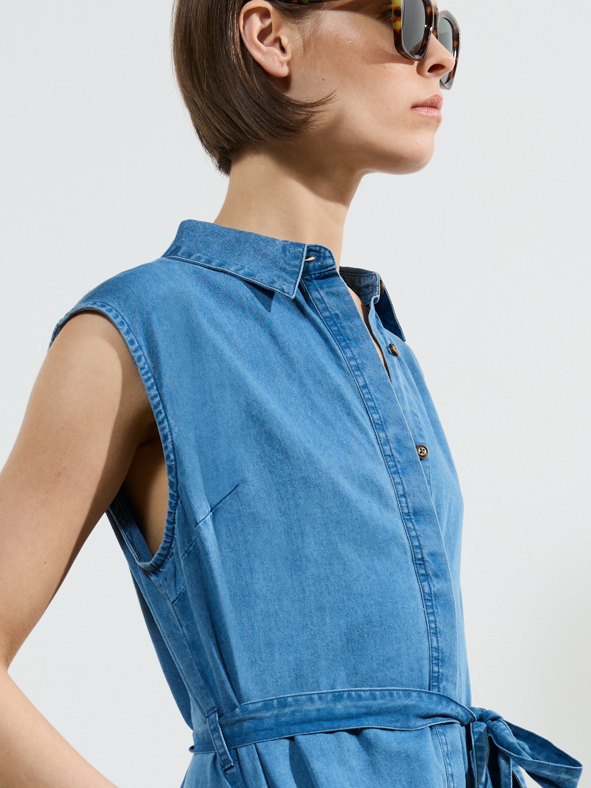 Zaves Chambray Denim Midi Dress