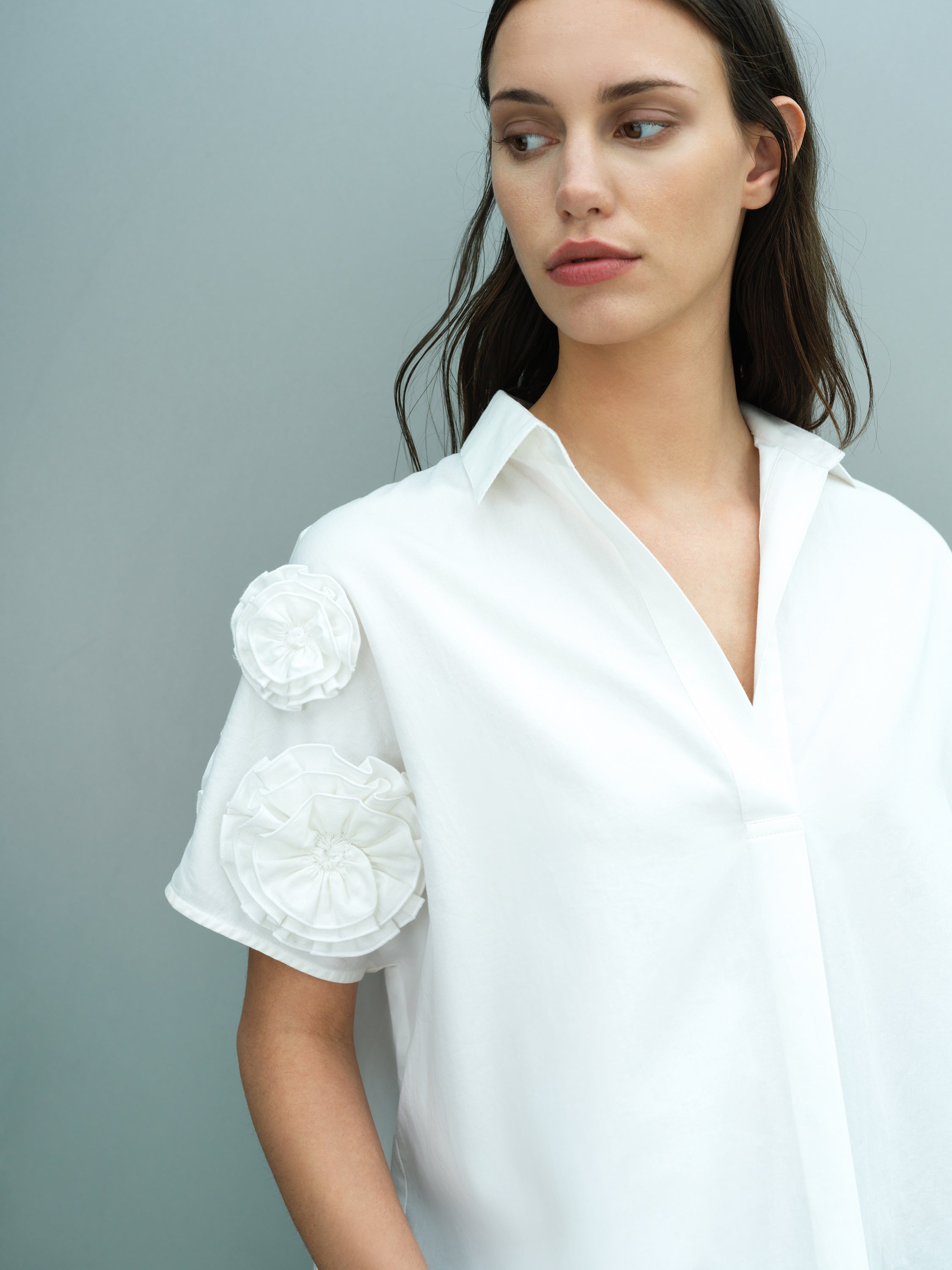 Sindey Cotton 3D Floral Short Sleeve White Popover Shirt