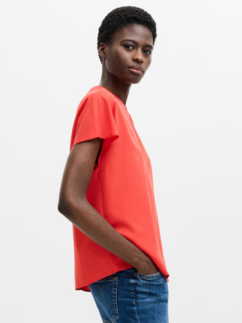 Crepe Light Crew Neck Top