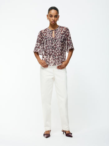 Elyse Hallie Crinkle Short Sleeve Top