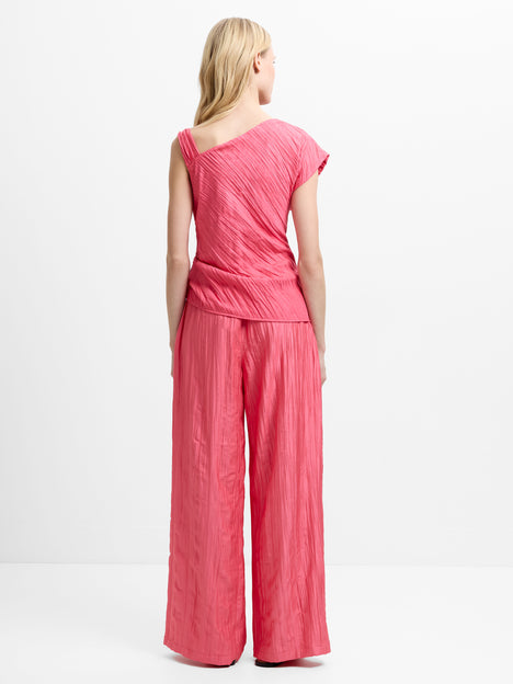 Novie Crinkle Asymmetric Pink Top