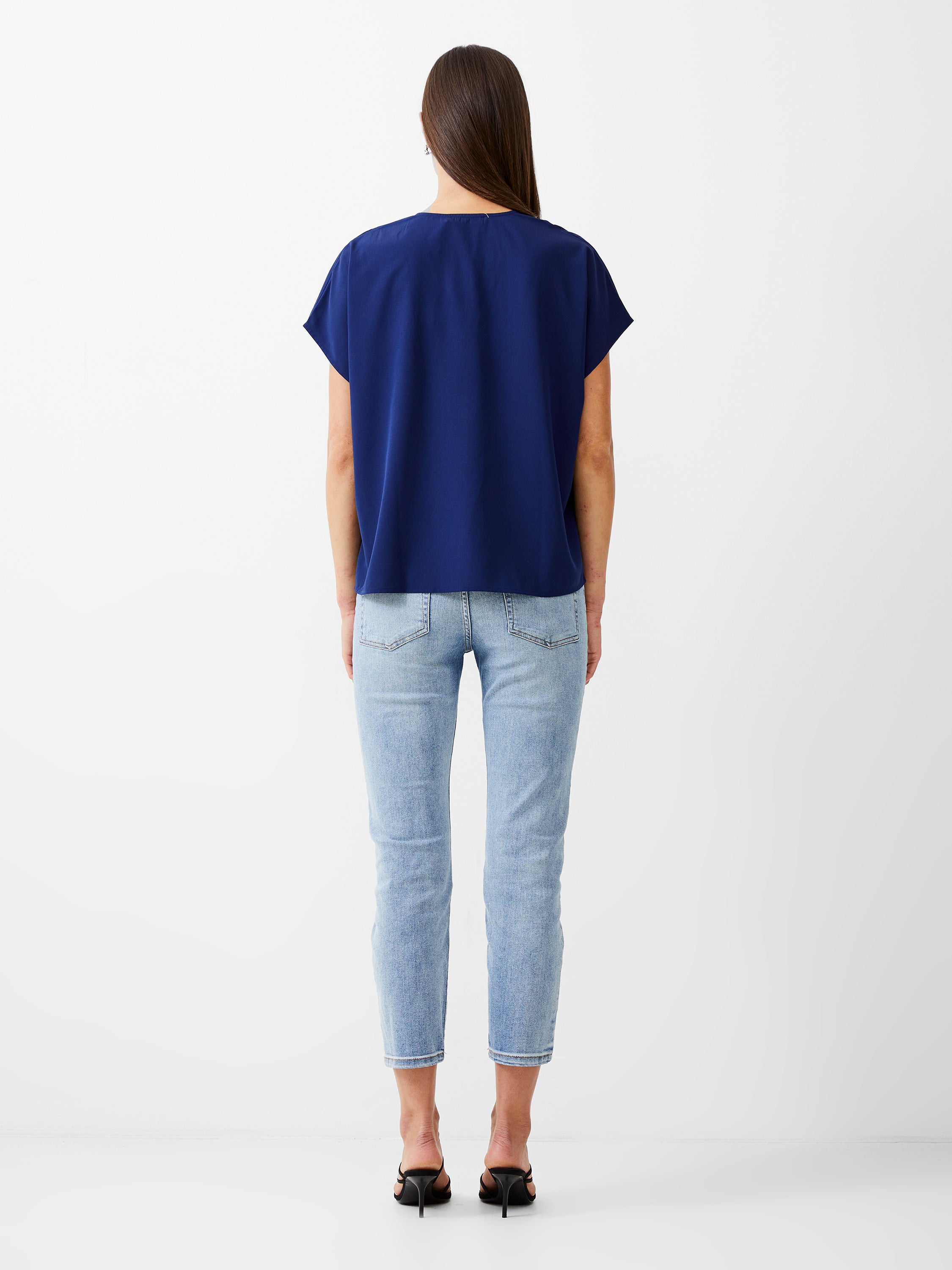 Vee Boxy Crepe Light Top