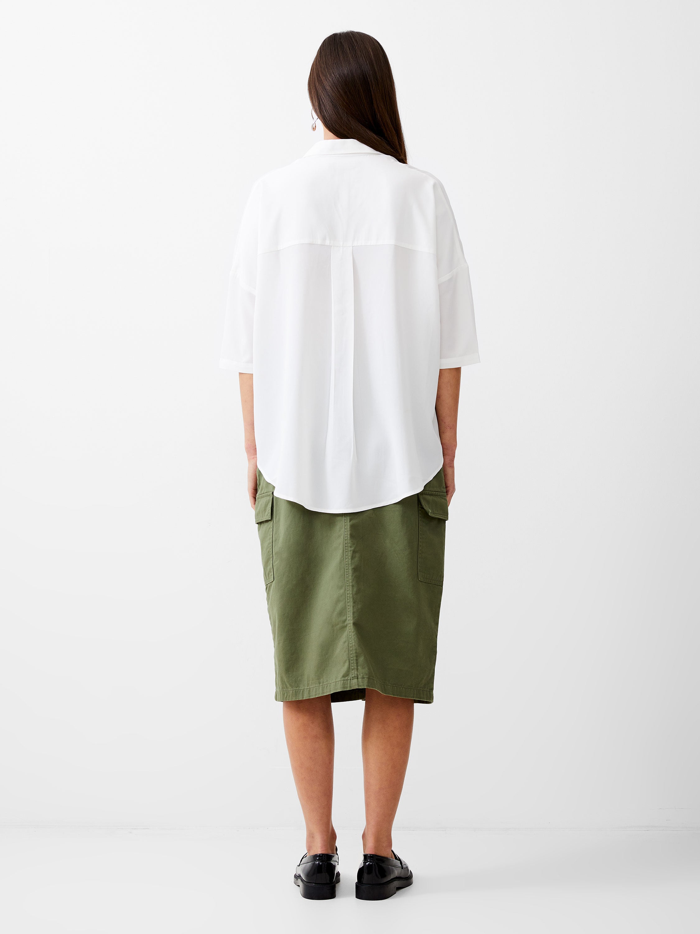 Twist Front Crepe Light Top