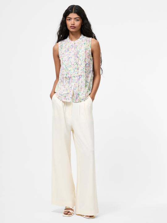 Donna Ruffle Sleeveless Top
