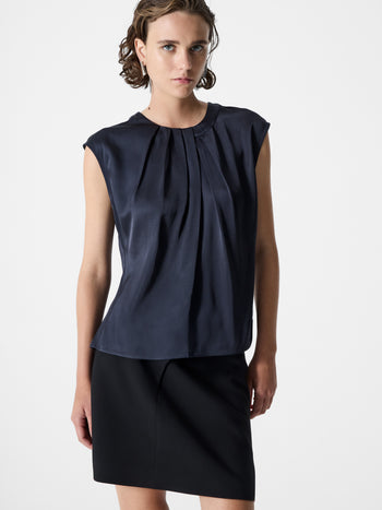 Sera Eco Satin Pleated Sleeveless Blouse
