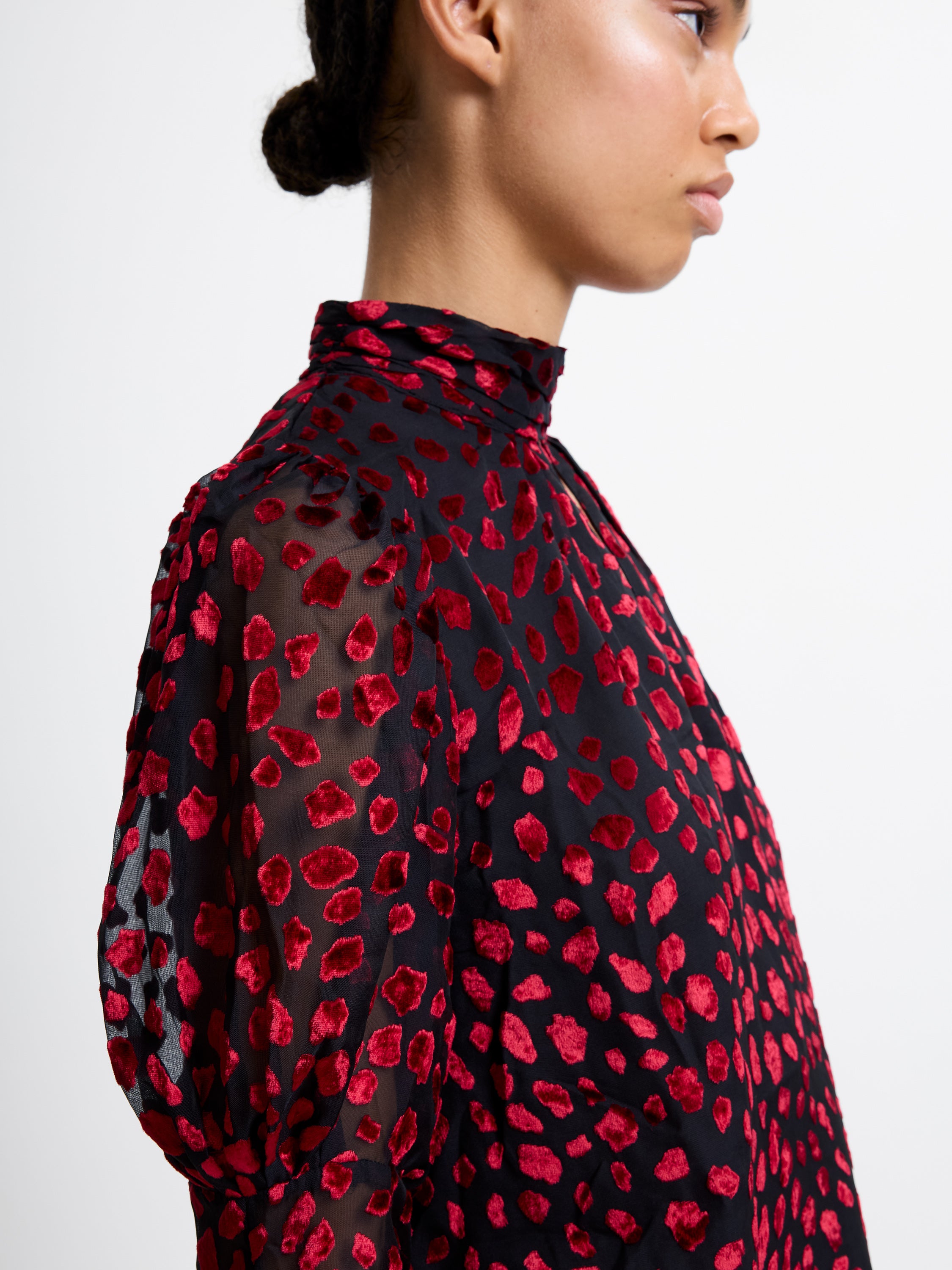 Devore Gathered Keyhole Top