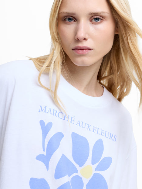 Flower Market Peached Cotton White Graphic T-Shirt