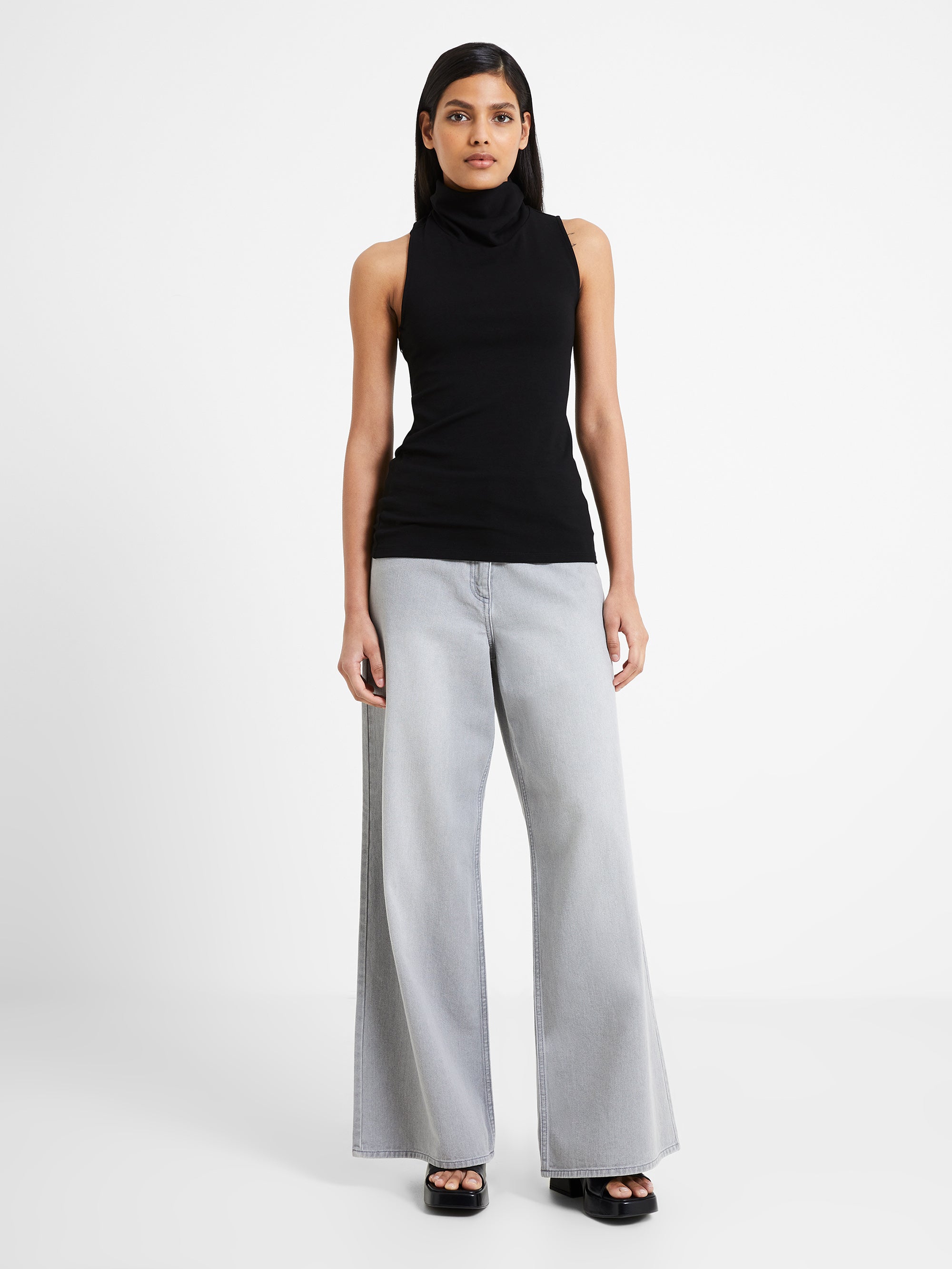 Roy Viscose High Neck Top