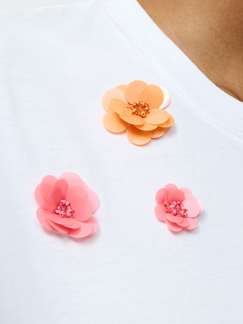 3D Floral Motif Short Sleeve T-Shirt
