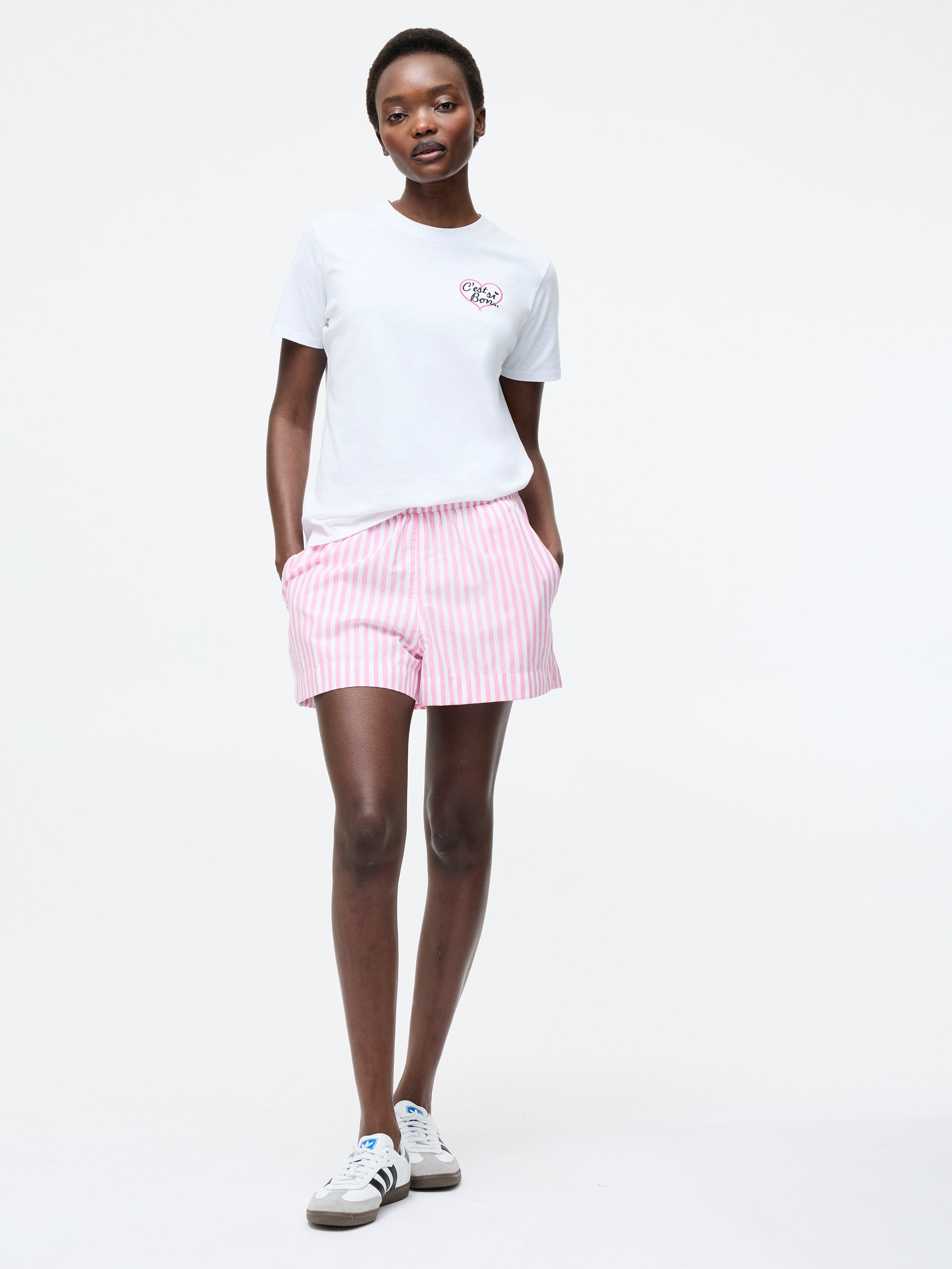 C'est Si Bon Embroidered Graphic T-Shirt