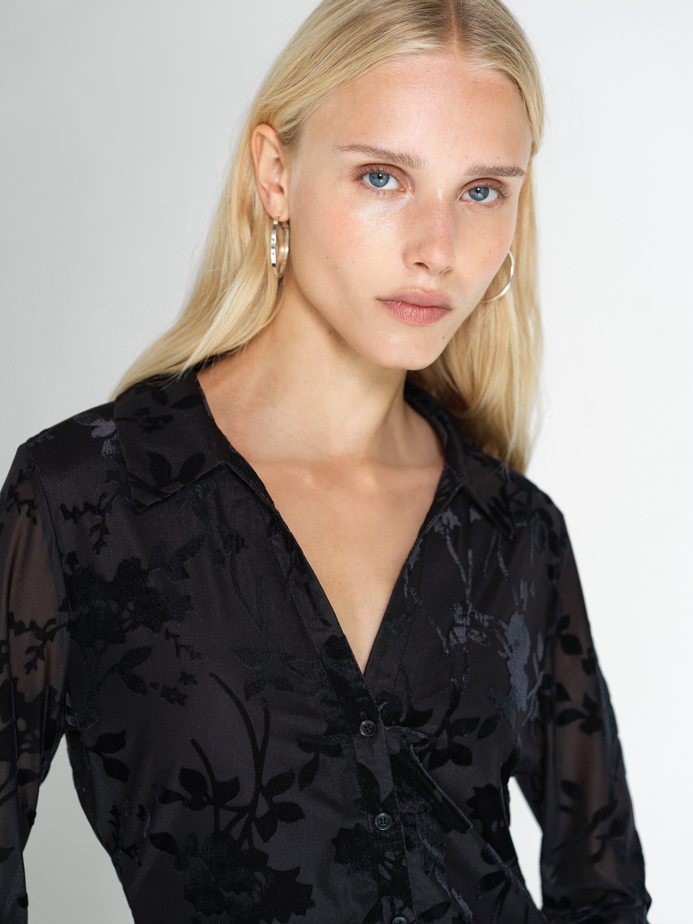 Idina Devore Long Sleeve Collared Top