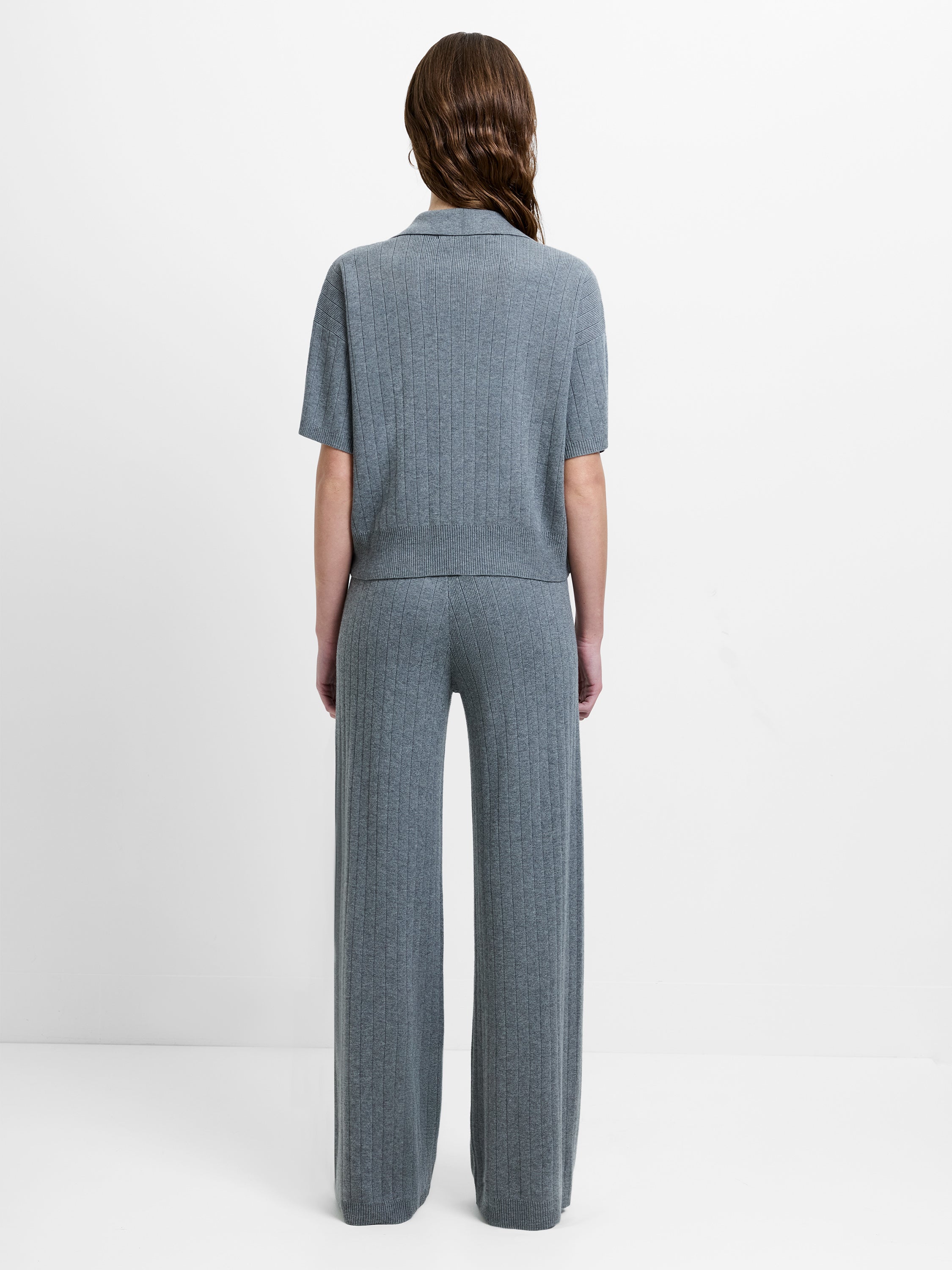 Javier Knit V-Neck Grey Collared Top