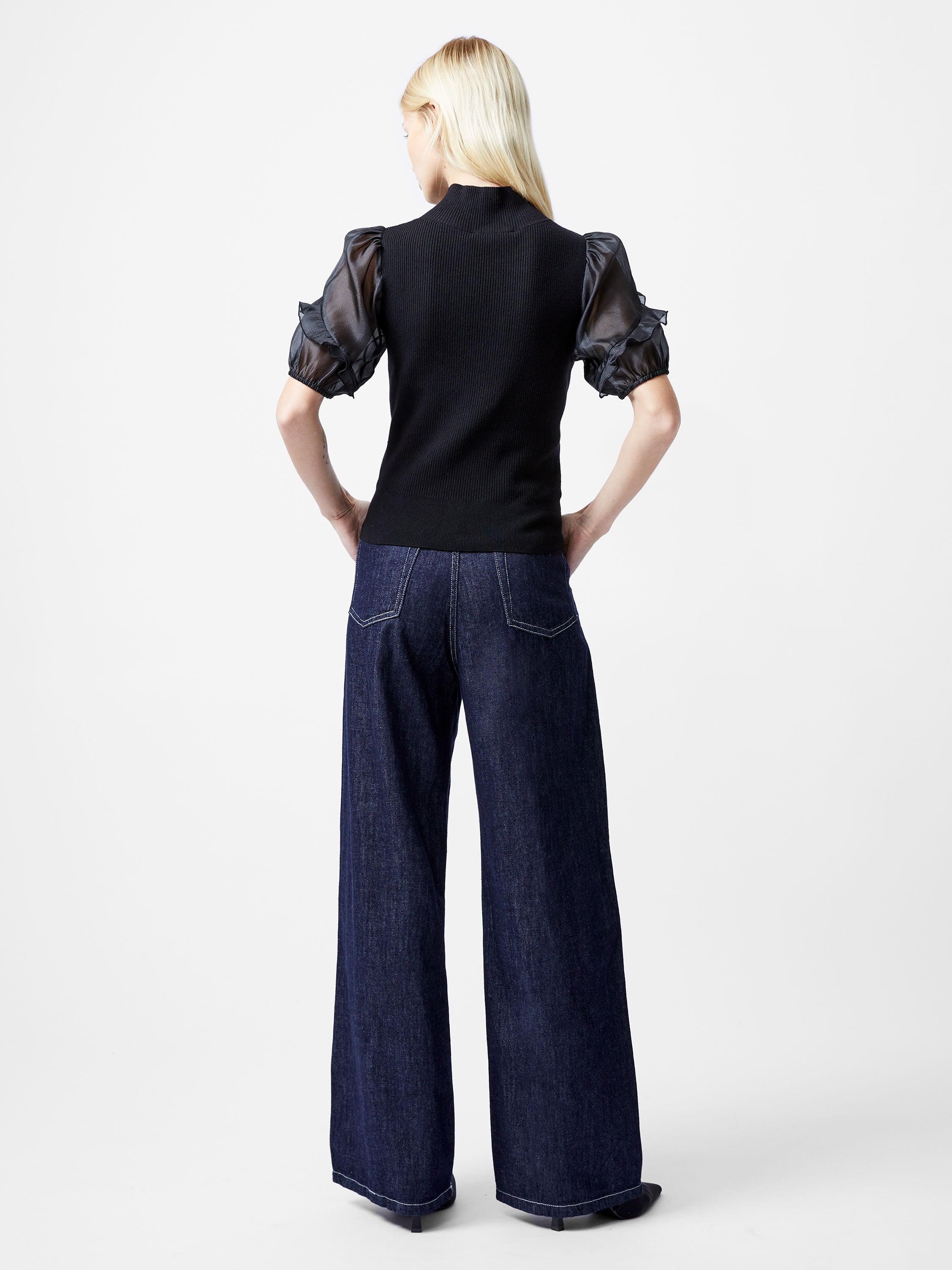 Kristine Organza Short Puff Sleeve Top