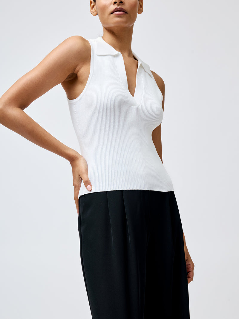 Mozza Collared V Neck Sleeveless Jumper