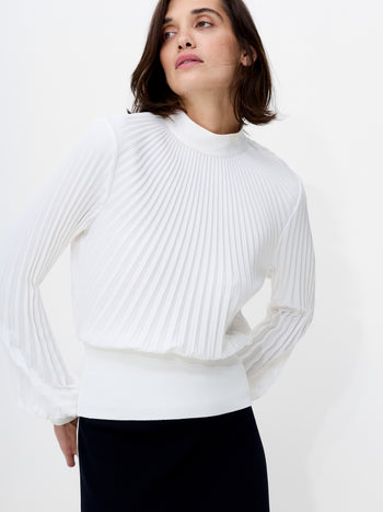 Levy Balloon Sleeve Pleated Top