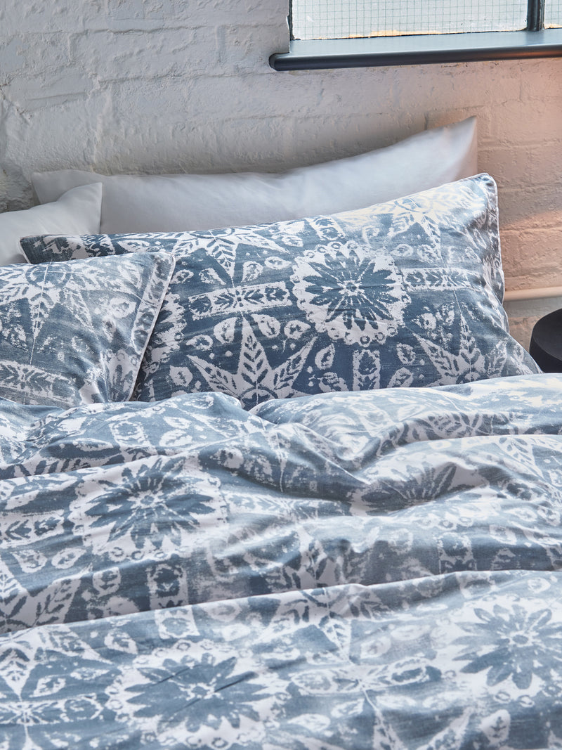 Aurora Reversible King Size Bedding Set