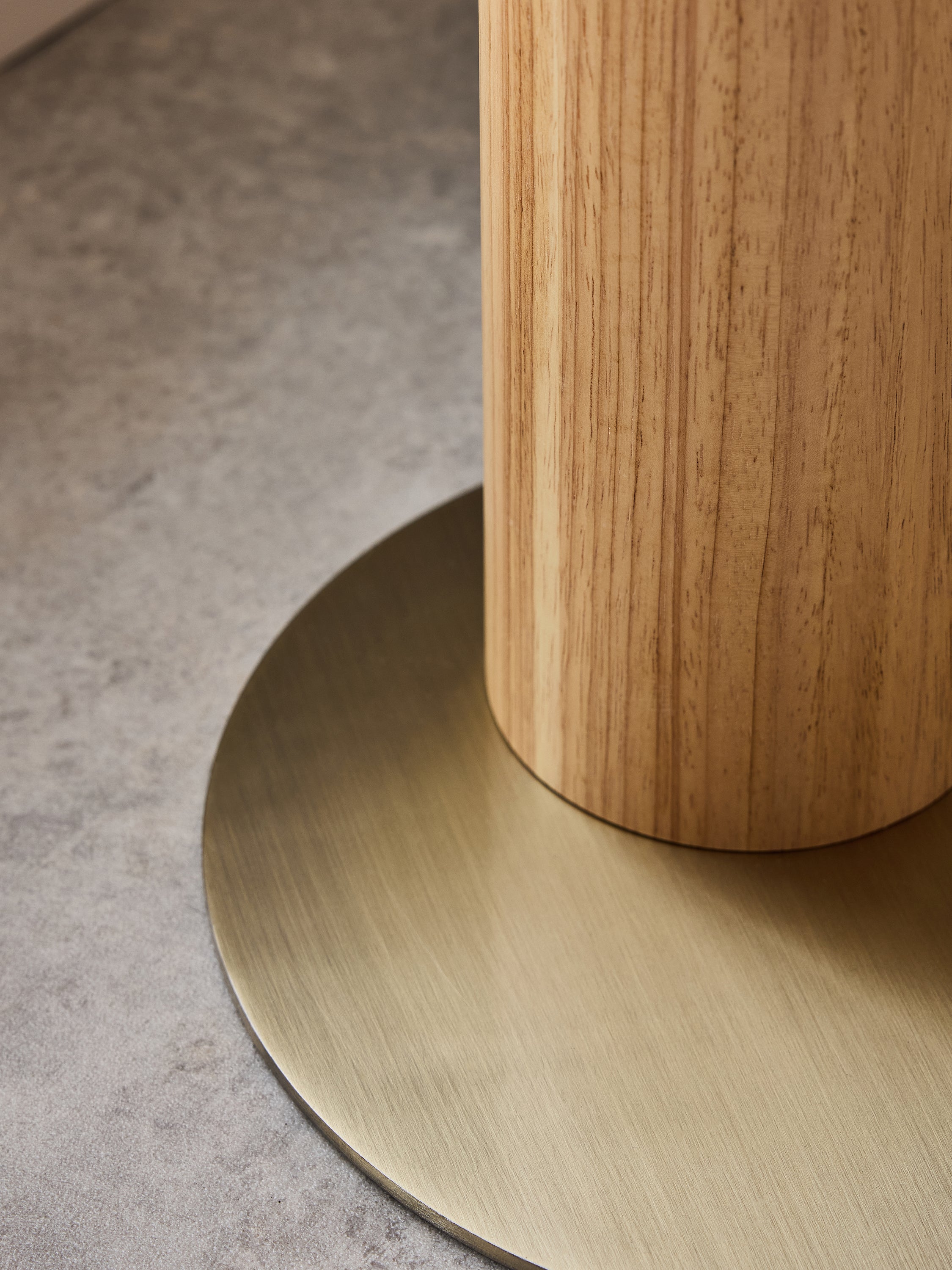 Sambreel Floor Lamp