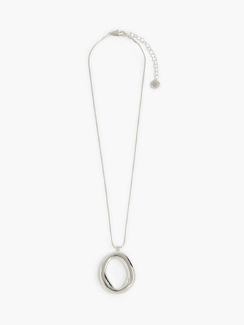 Silver Hammered Halo Pendant Necklace