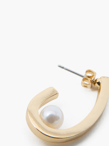 Oval Half Hoop Single Pearl Earrings
