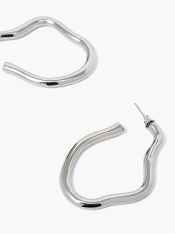 Irregular Oval Fluid Hoop Earrings