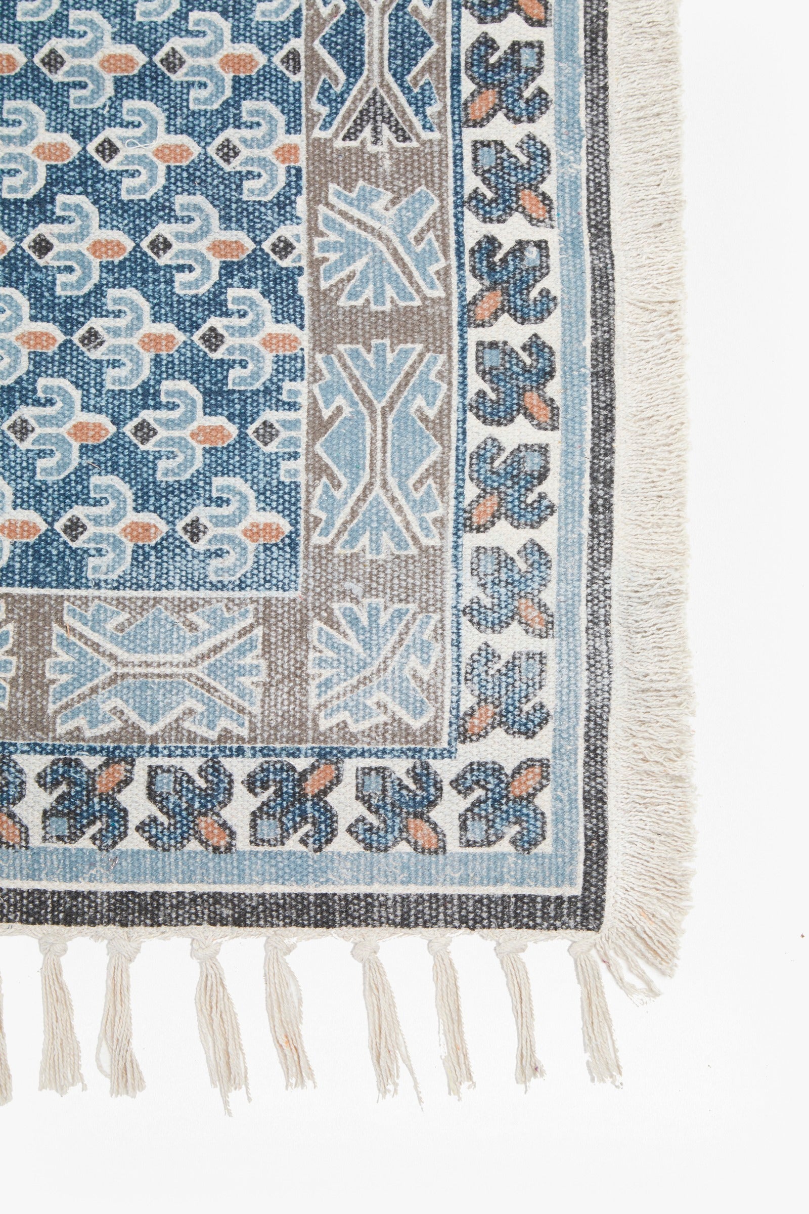 large poppy field rug navy