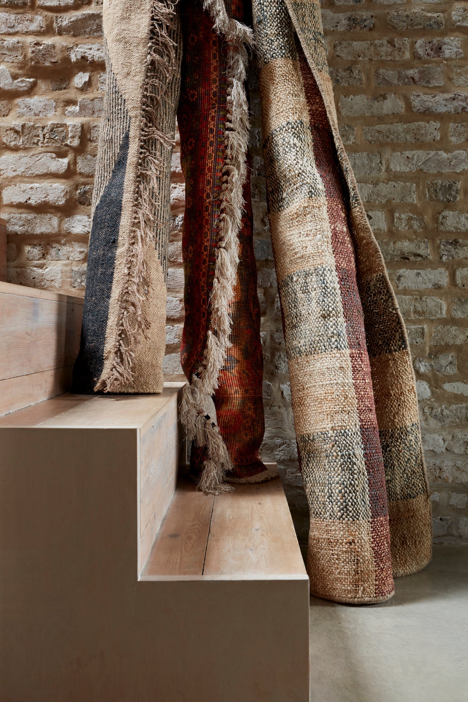 aztec geometric jute rug natural/grey